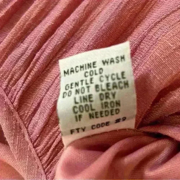 J Glee Pink Crochet Jumpsuit/Romper Size SP - Picture 13 of 14